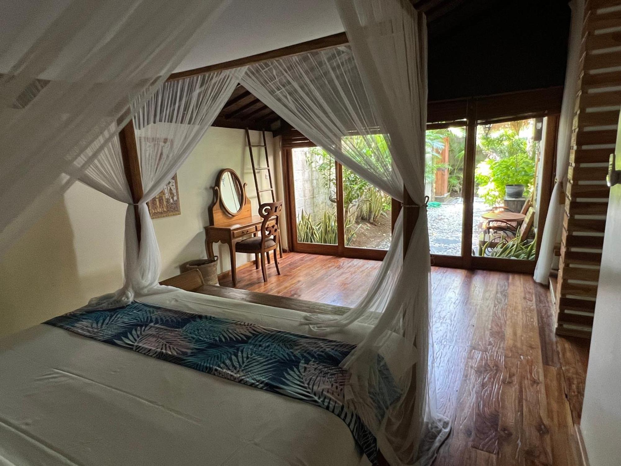 Breezy Point Villas Nusa Dua  Ngoại thất bức ảnh